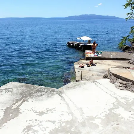 Apartment With A Parking Space - 7861 Opatija